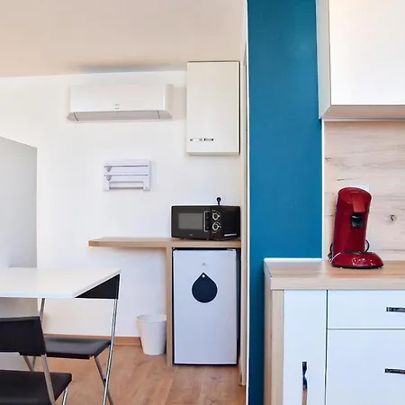 Confortable - Centre Apartment
